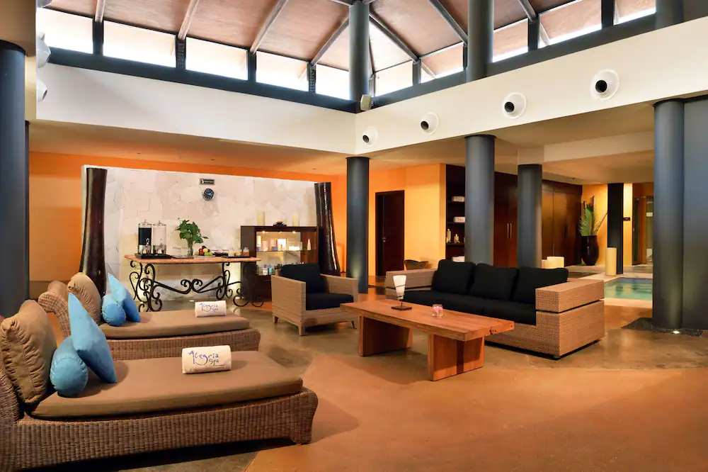 CataloniaRivieraMaya11