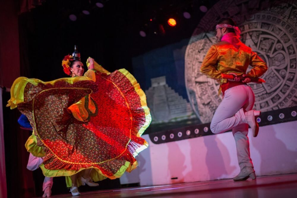 2023 Bluebay Grand Esmeralda 20