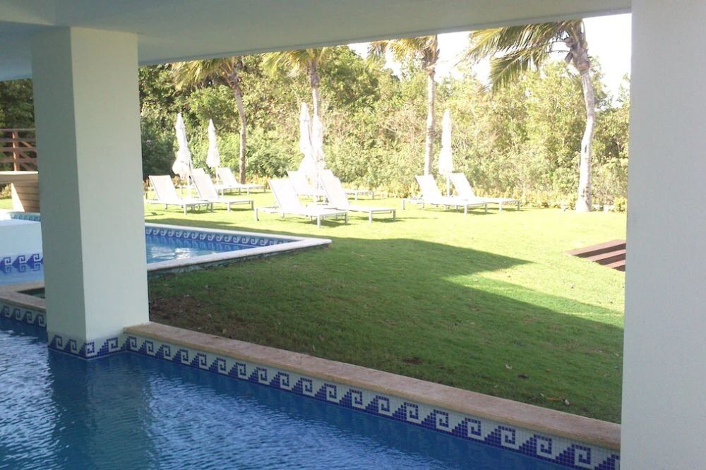 2023 Bluebay Grand Esmeralda 29