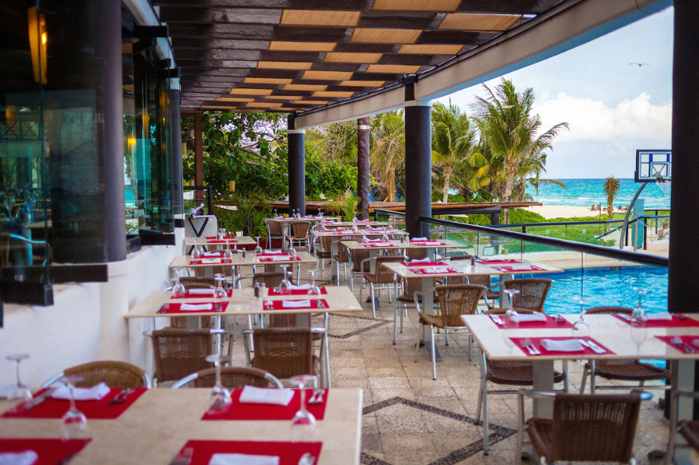 2024 The Reef Playacar 12