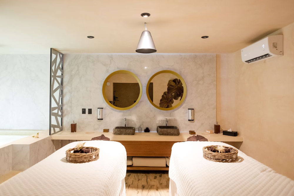 2024 The Reef Playacar 17