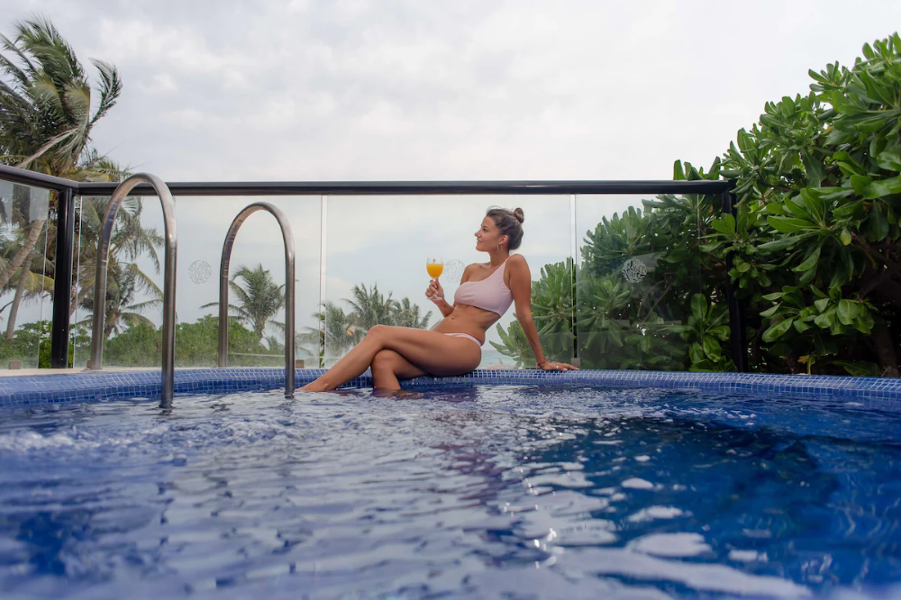 2024 The Reef Playacar 37