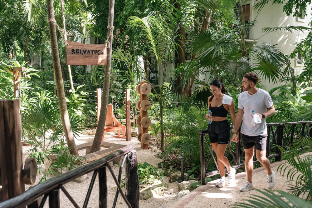 2024 The Reef Playacar 40